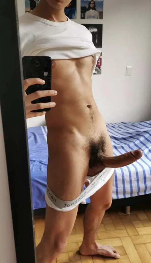 Rawr… (comment for pic) by wood4you7472929