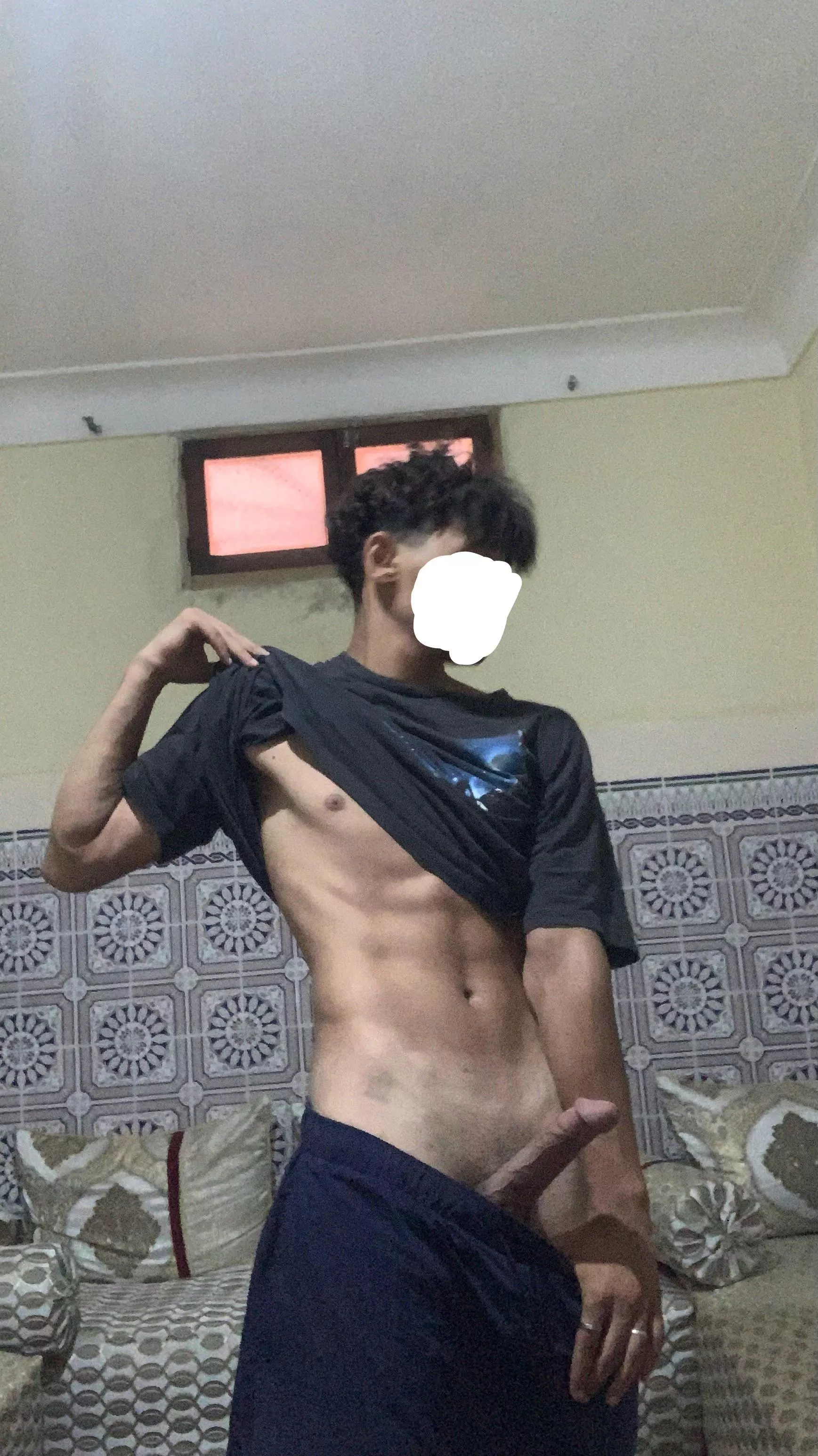 20 yo , any takers? posted by CulturalAd1195