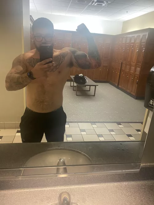 32 [m] thoughts?? by someone2525106