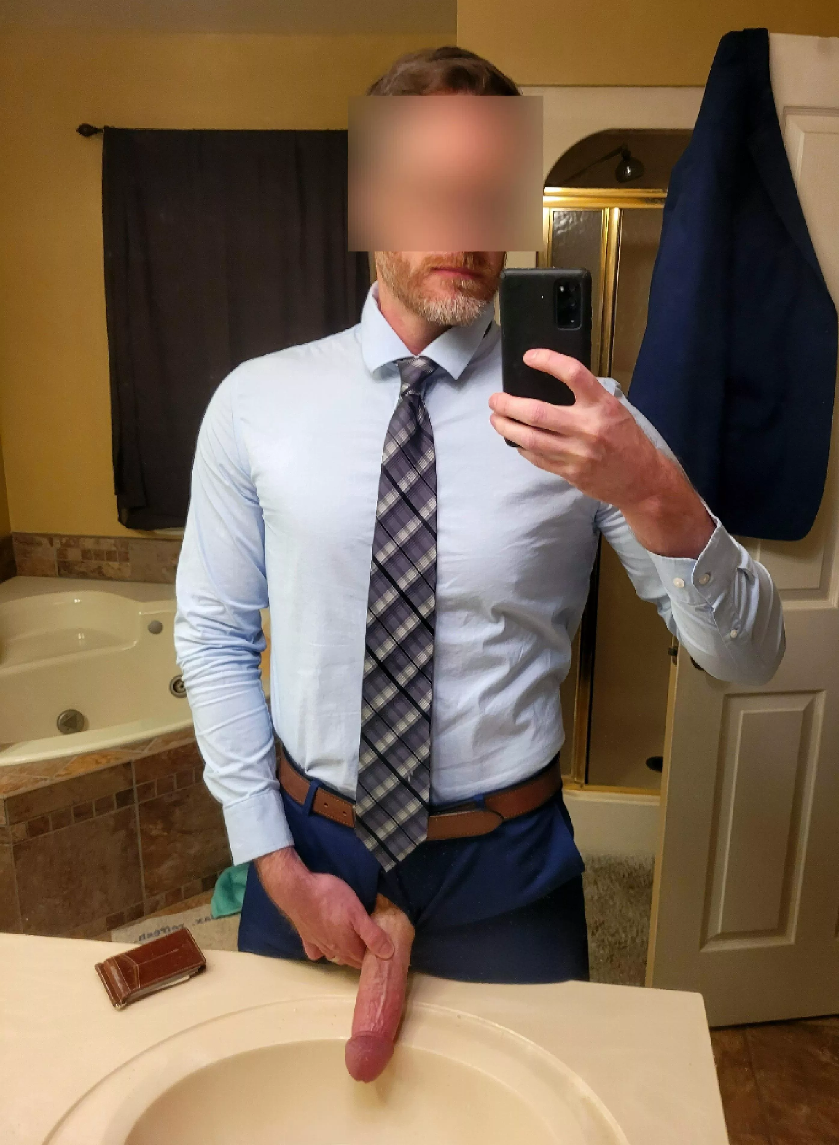 [37] 6'3