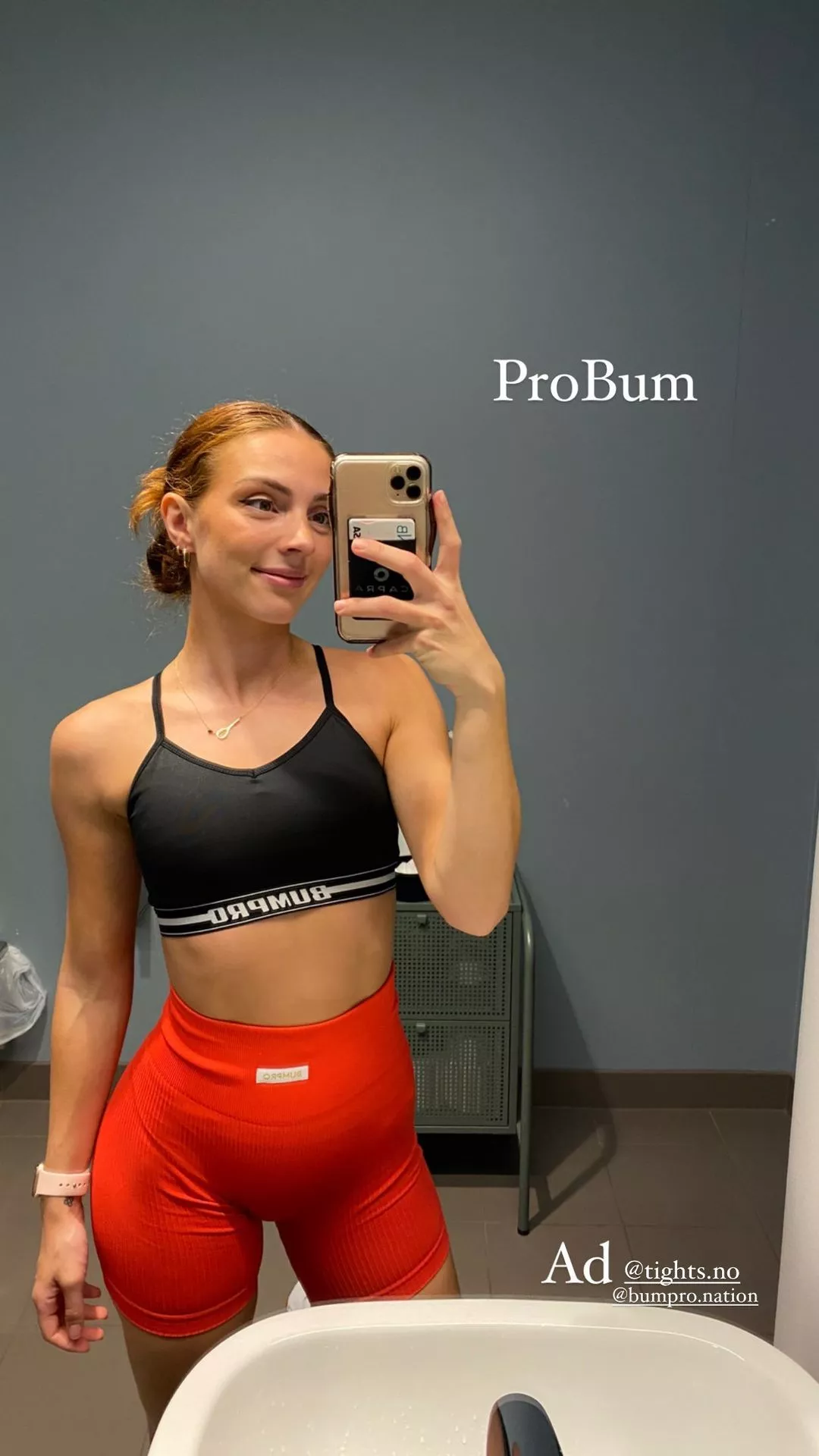 Chloe Kalvo - Norway Squash posted by TrickDisk1