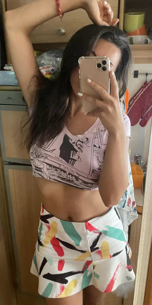 cutie with a big booty F19 OC by little__devill