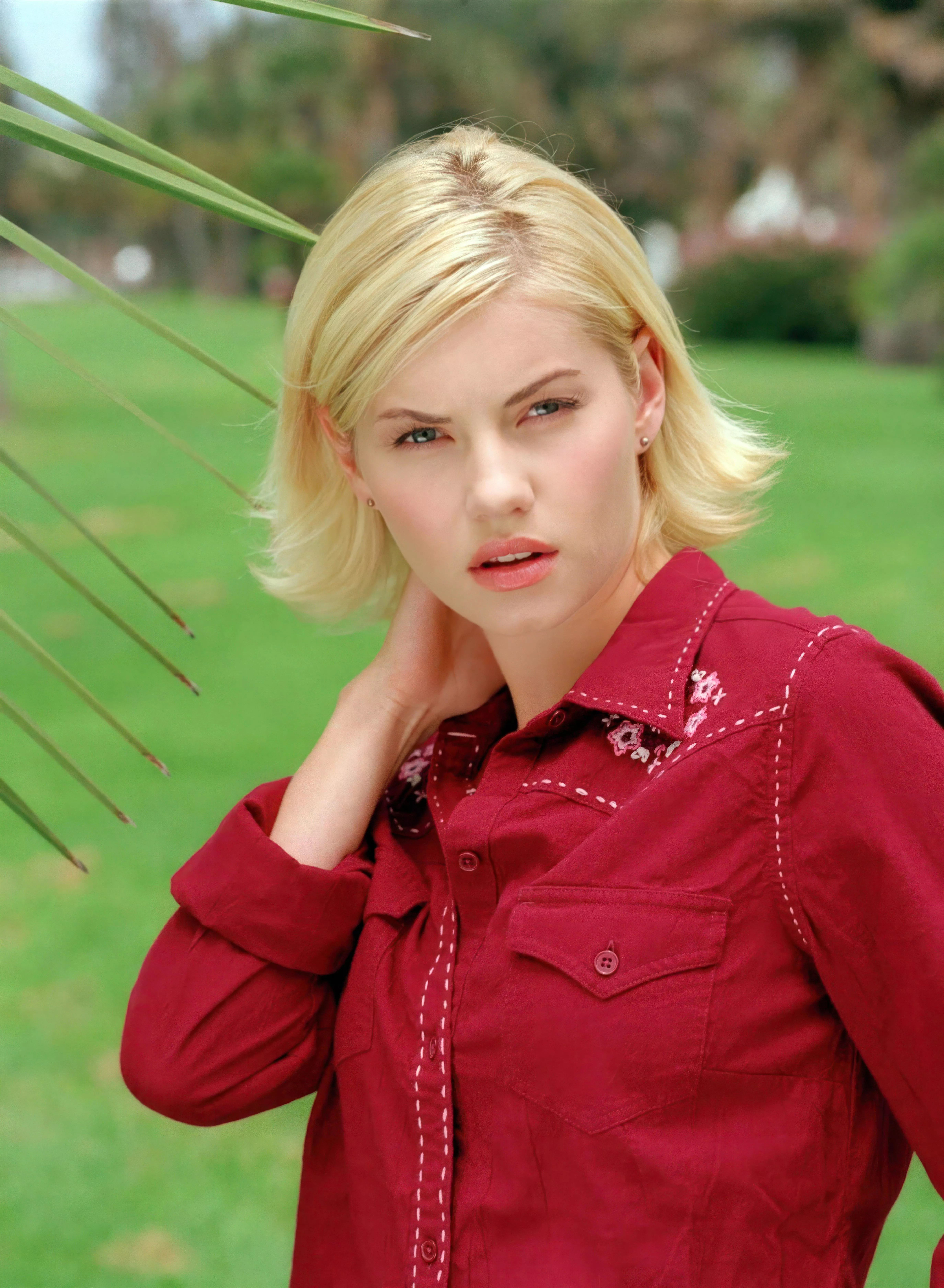 Elisha Cuthbert posted by cashmere1977-2