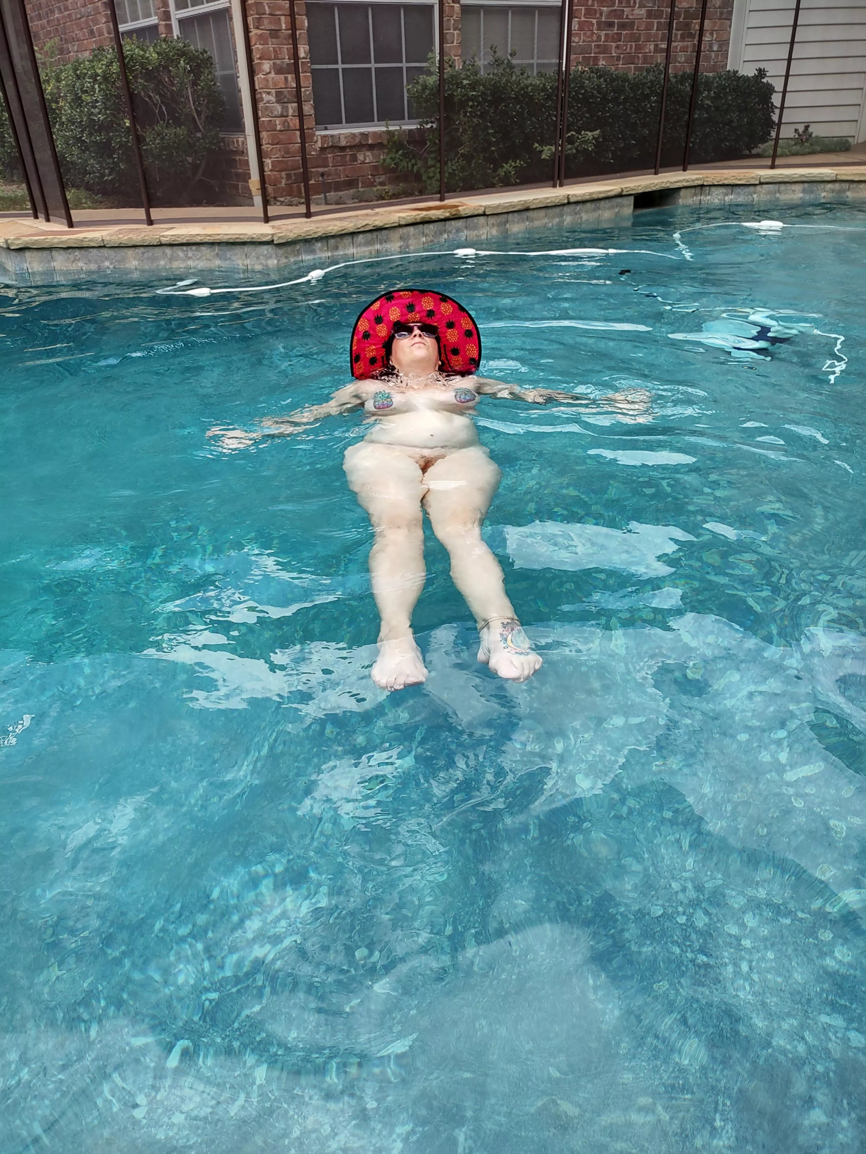 Enjoying probably the last swim of the year. posted by pineapplesurprise72