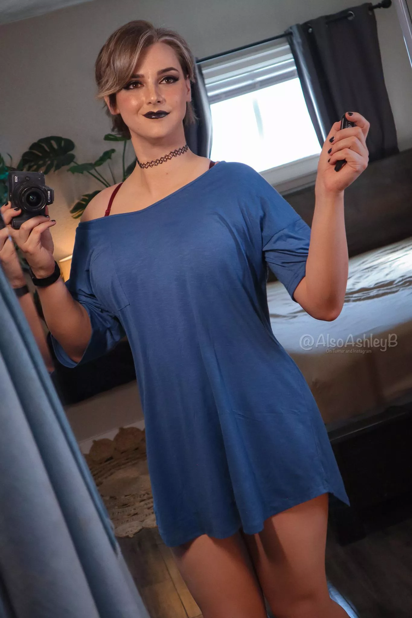 Guys… I think your gentle push to grow my hair out is paying off… It’s looking FAR TOO CUTE 😜 posted by AlsoAshley