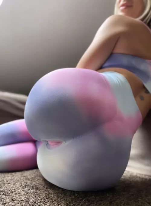 Hey you! Happy weekend by NatyBond_OF