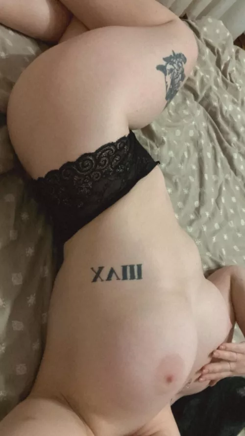 I hope you’re hard for me 😋 by DelorseWentworth