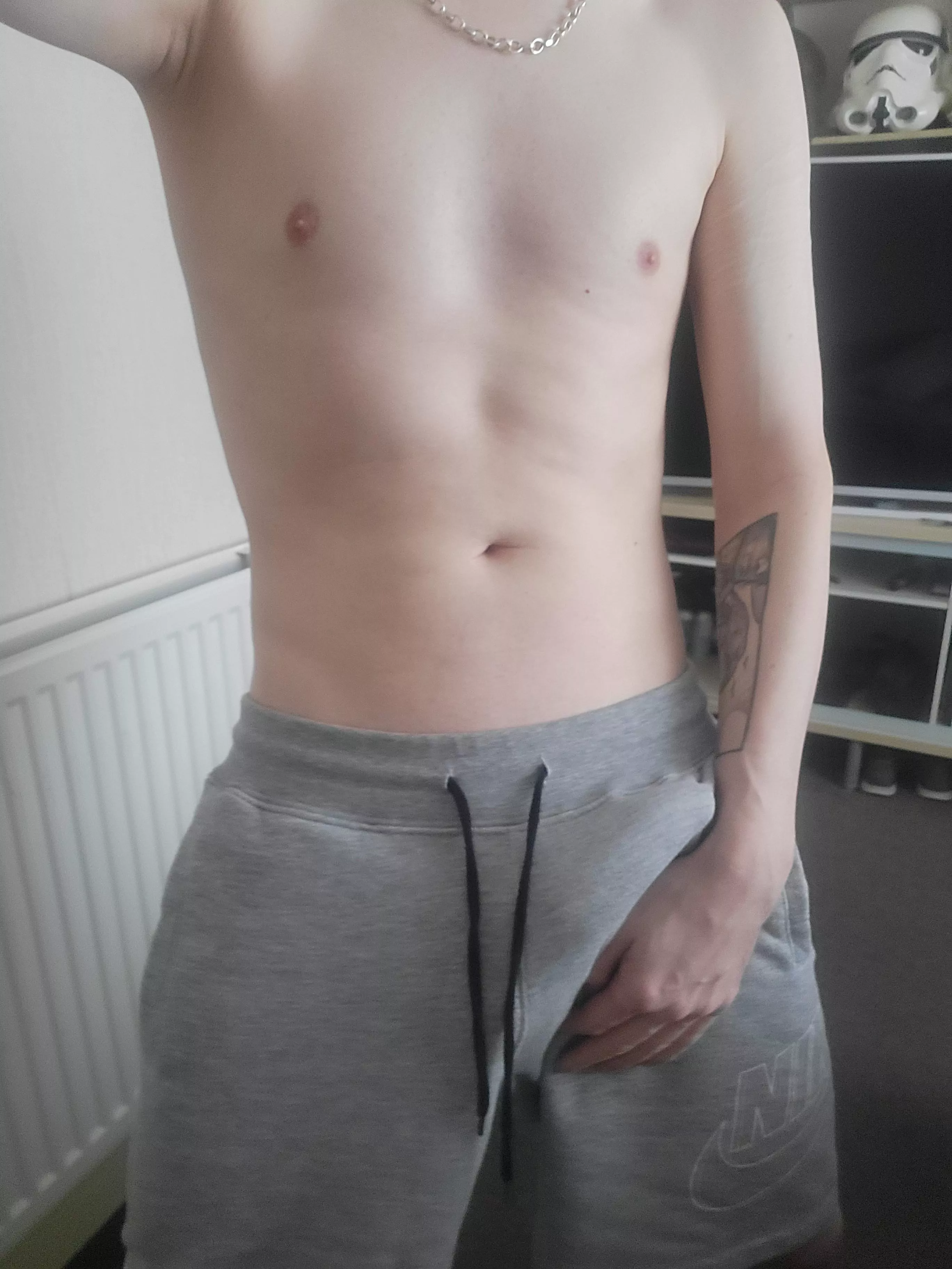 I keep getting distracted whilst working out posted by KeplersShadow