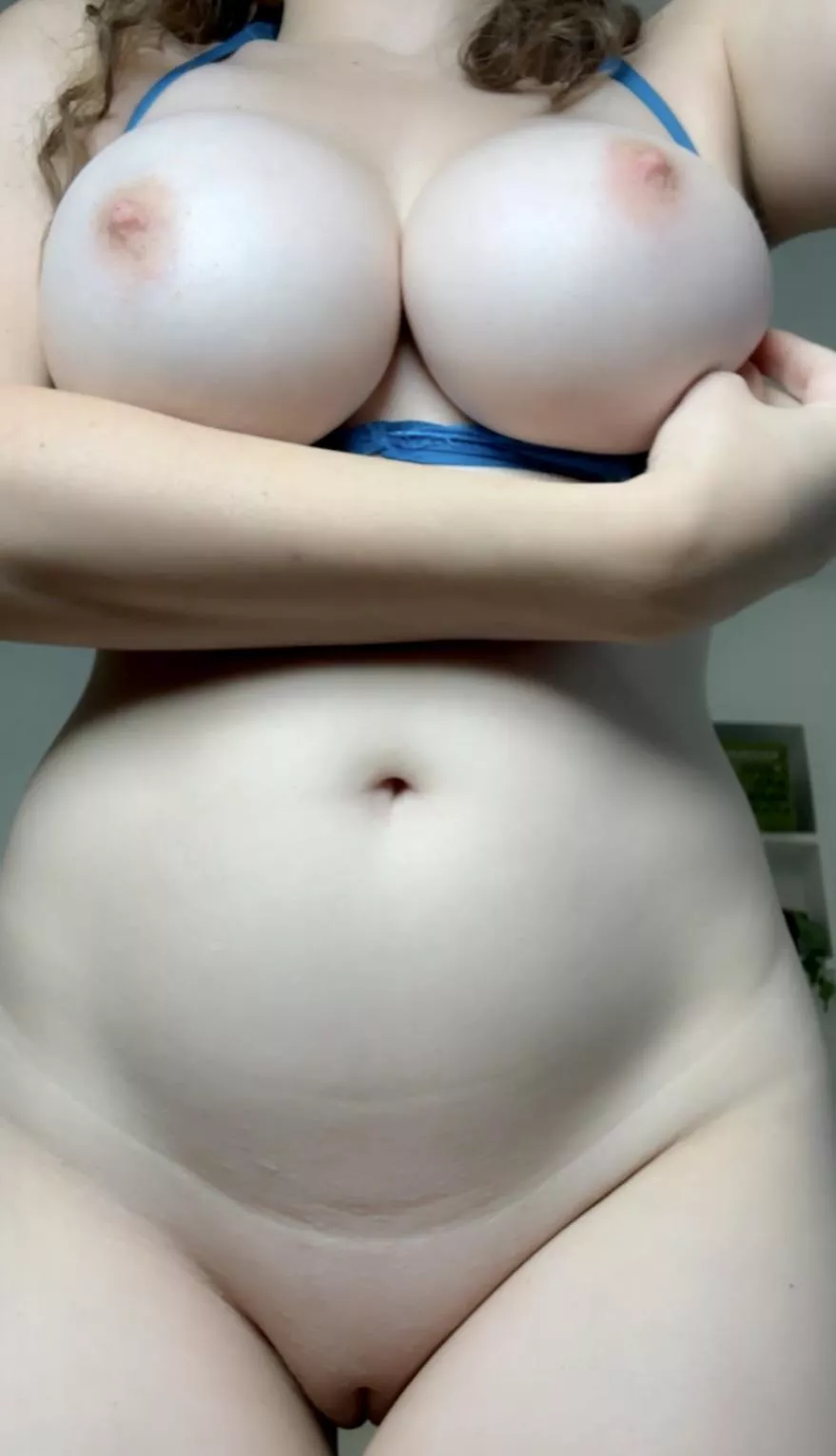 I love showing off my tits on the internet <3 posted by flavor_of_the_week_