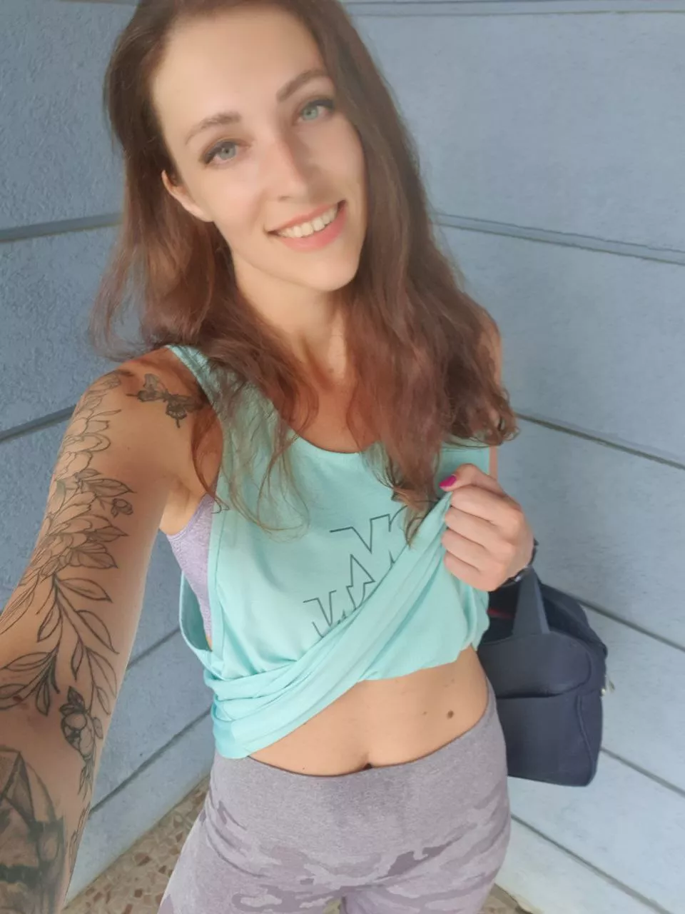 it was a hot workout today) posted by sweet_berry_fit