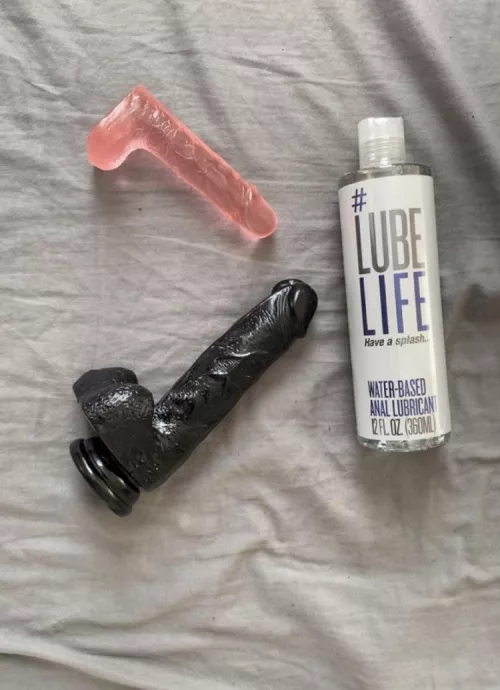 Just bought my first toy to try (: by Defiant_Stop5663