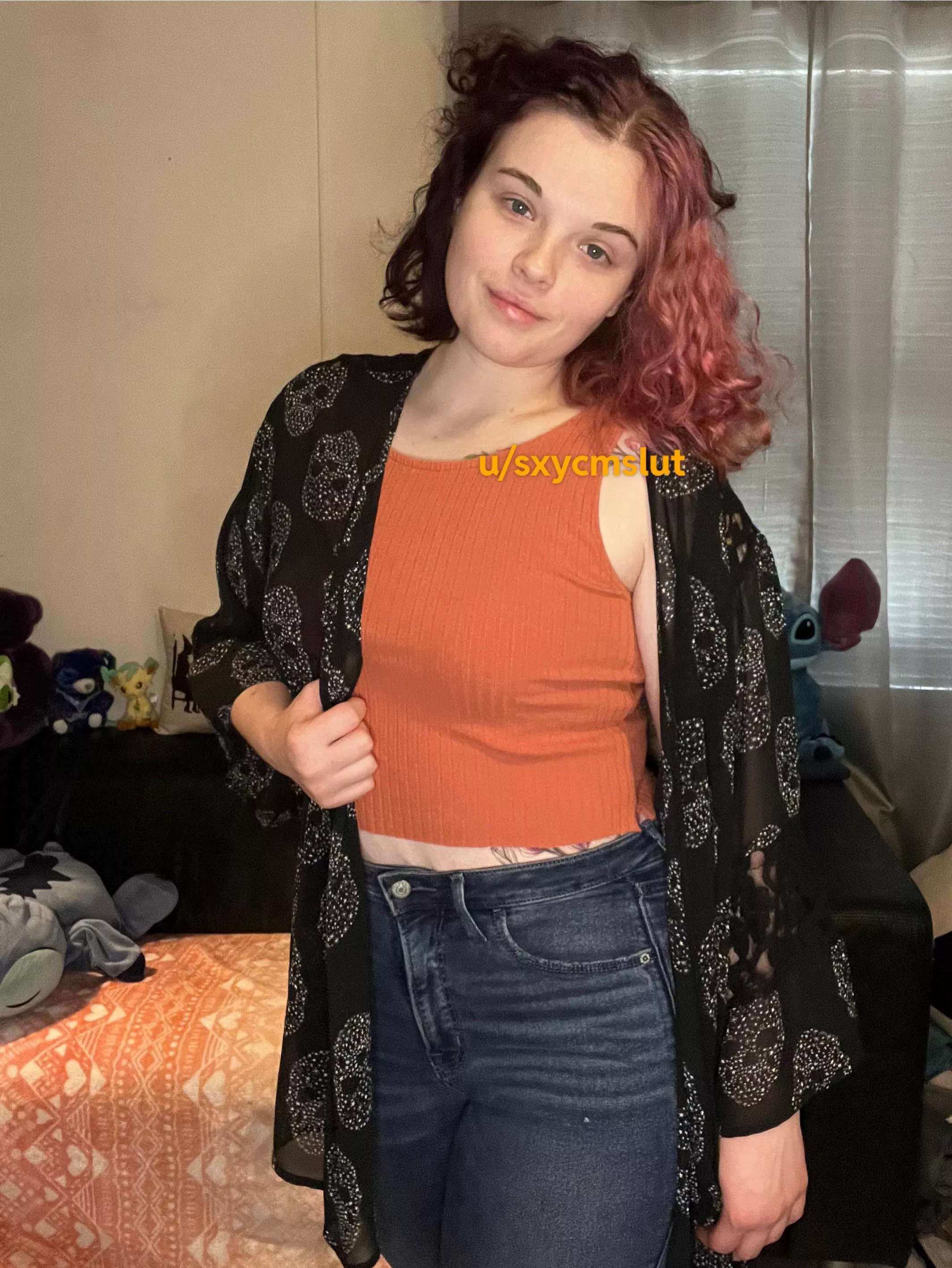 My panties are soaking through to my jeans posted by sxycmslut