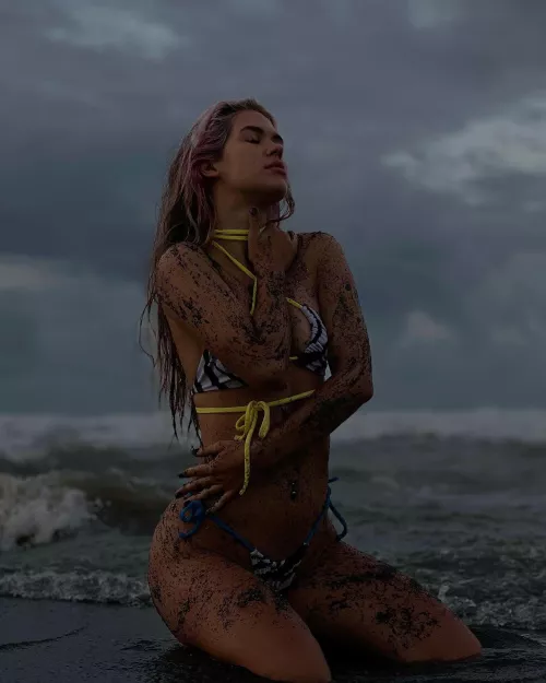 Sometimes it is very cool to be alone with yourself by RyalGas