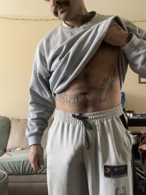 That's a normal amount of bulge for the gym, right? by No-Biscotti-6598