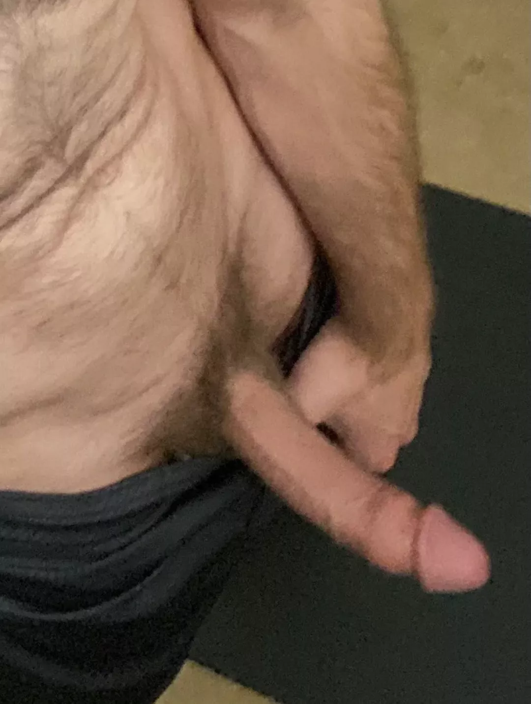 22 Straight guy, looking for a fully submissive manly guy who would be willing to do everything I ask for. Face is a must, and you should expect nothing in return. Married/military are a plus. Snap: submit_oo posted by yourpenpal22