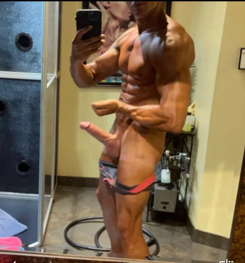 32 year old Male North NJ. D/D free. Looking for hotwifes to please. by Jerseybull4fitwifes