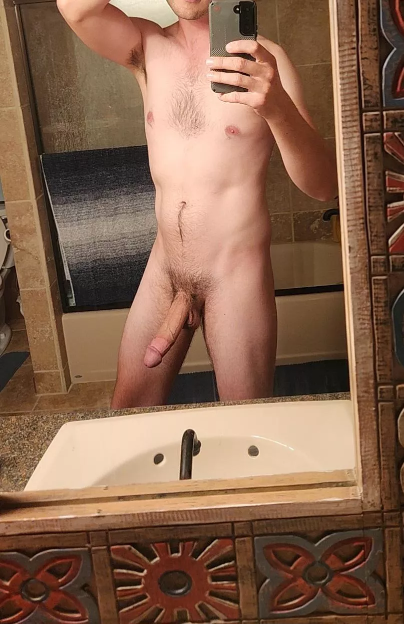 Any thoughts on my cock🤔 posted by MThung98