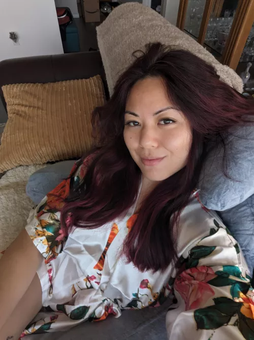 Appreciating this lazy start to my Saturday [f] by katwaii