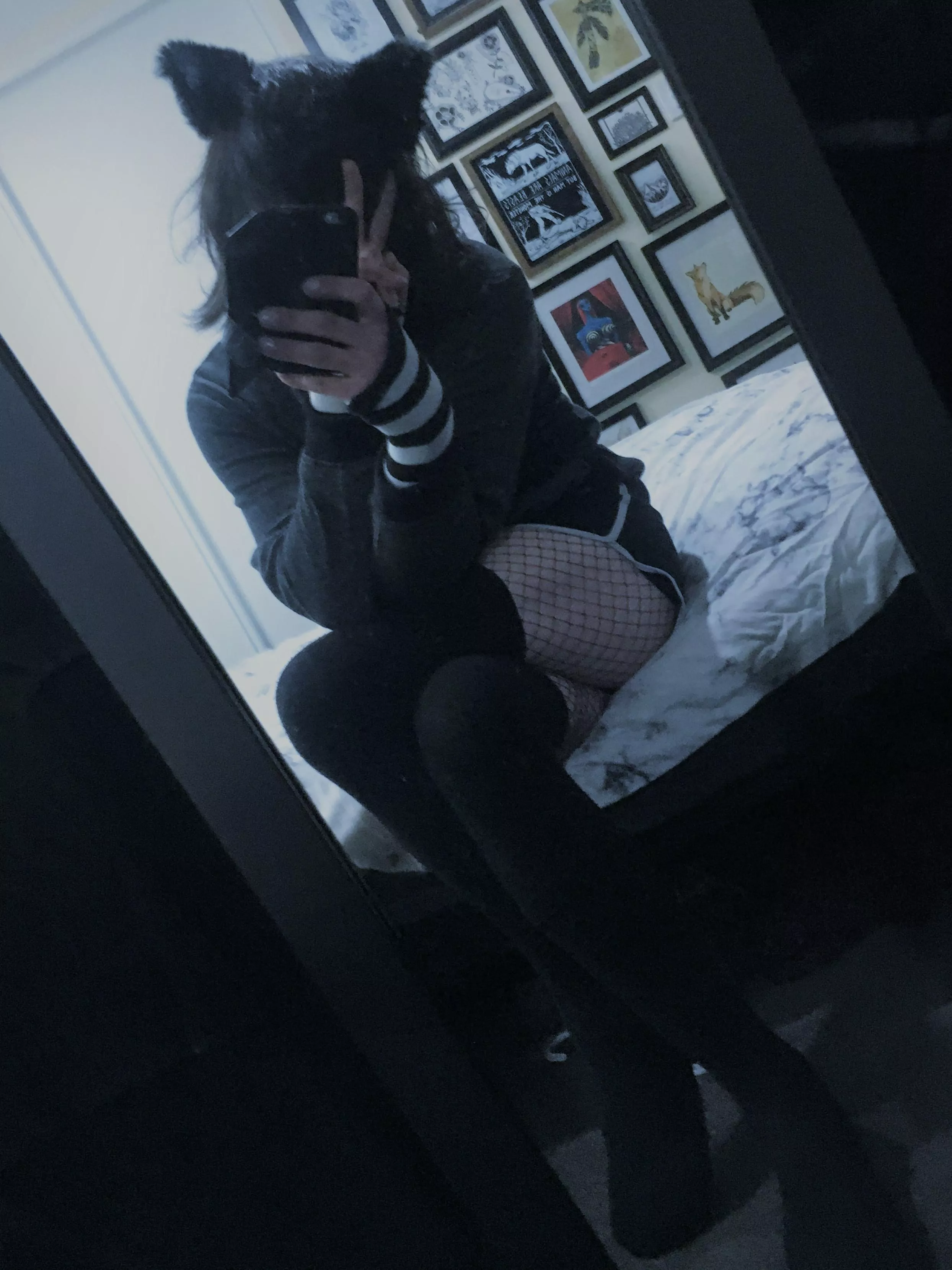 Hey Yall :3 posted by flipknifecat