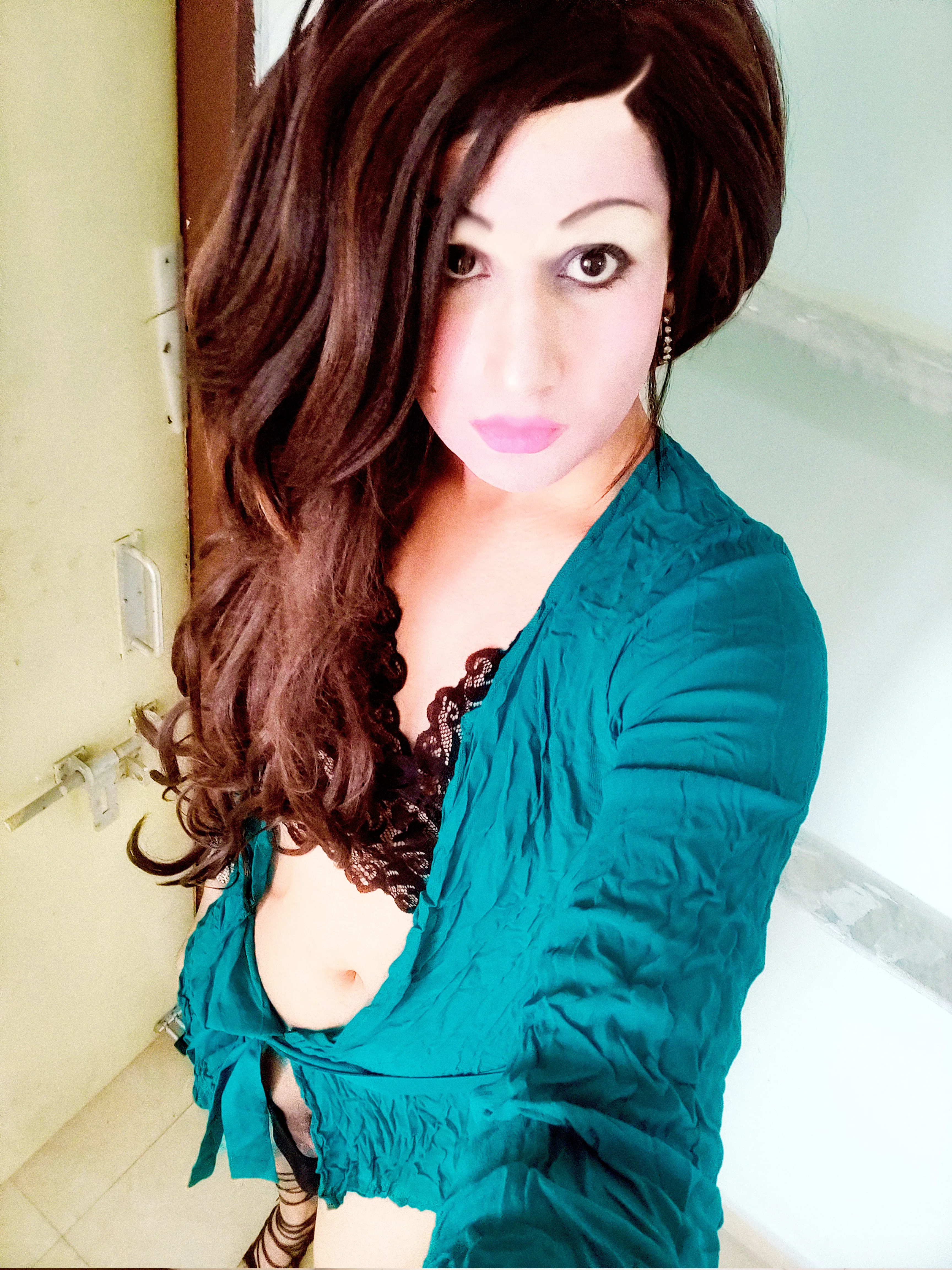 I haven't posted in years. Hope everyone is doing wonderful! posted by AalishaCD