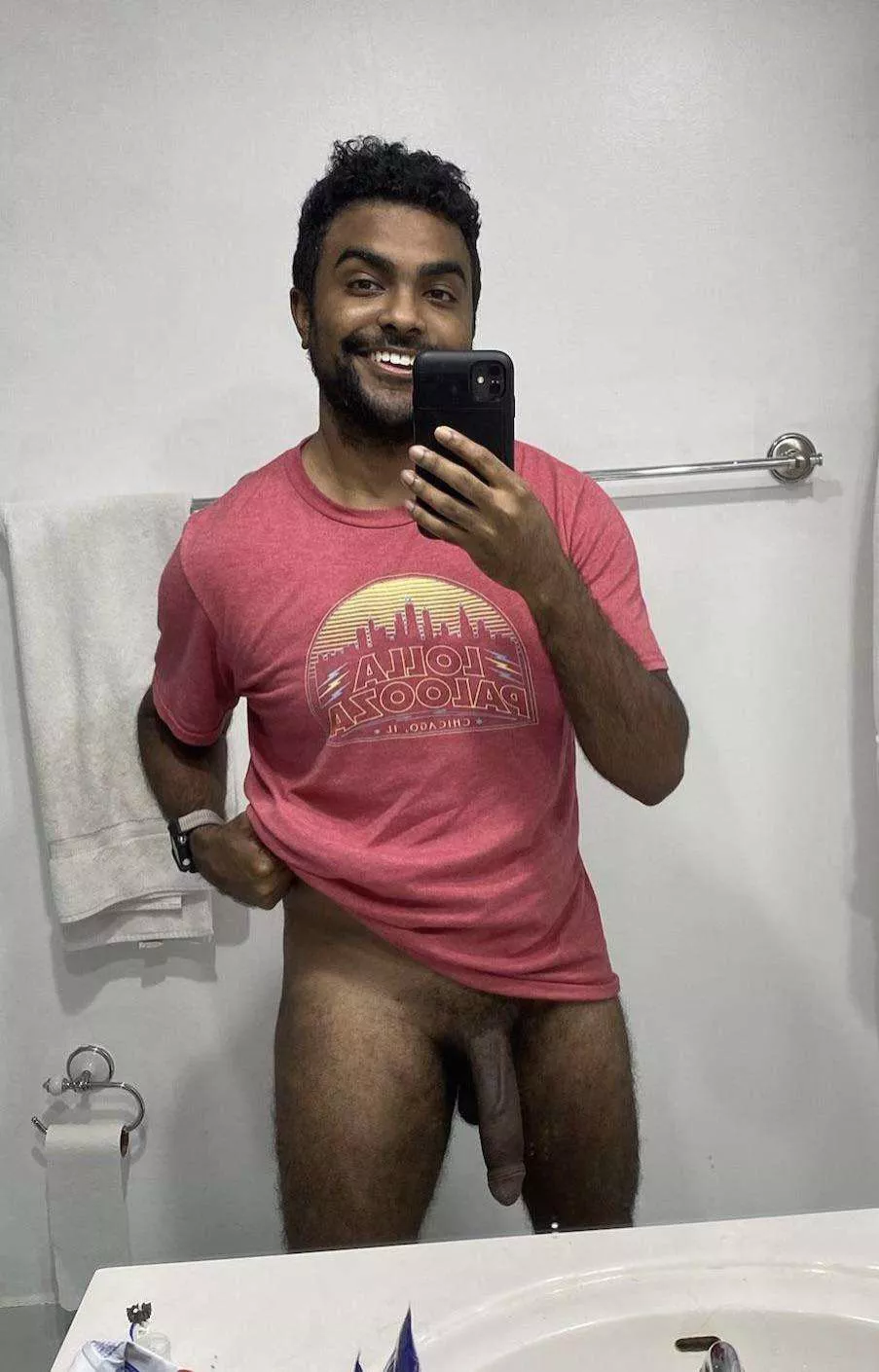 I'm new here and already lost my pants 🙈 posted by photofinishedagain