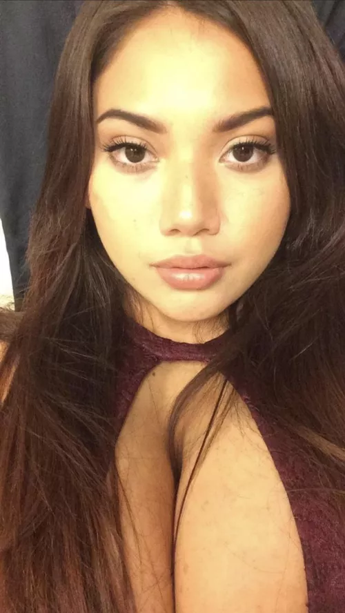 Massive in maroon by anonymous123456_