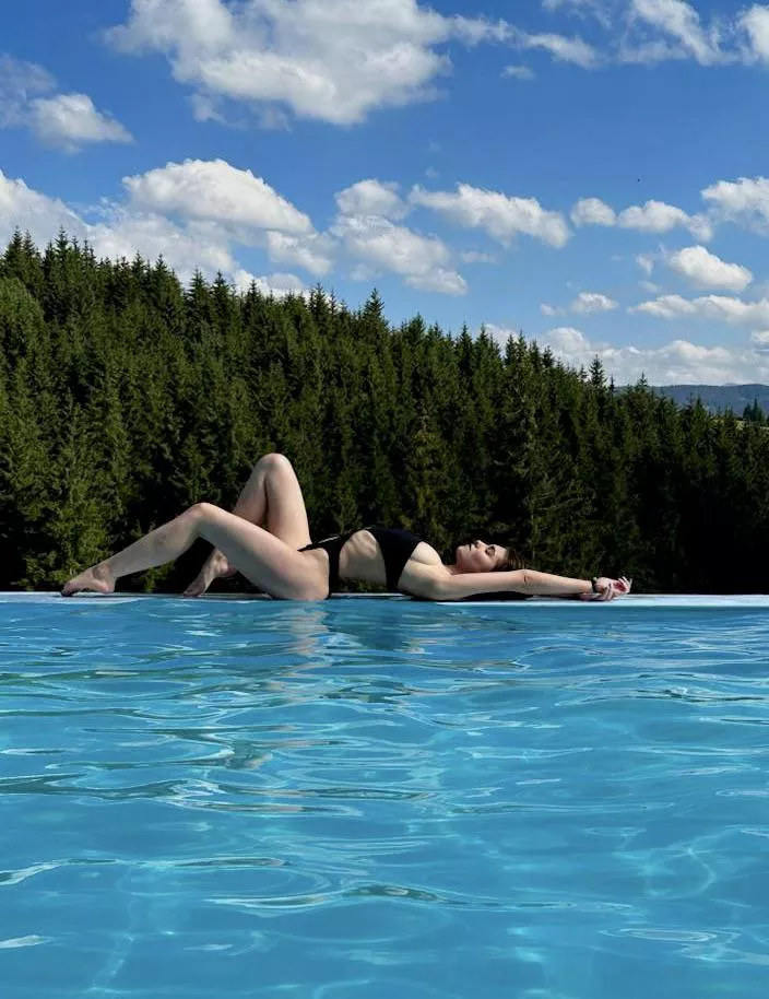 My name is Milana posted by UnswornApproach78