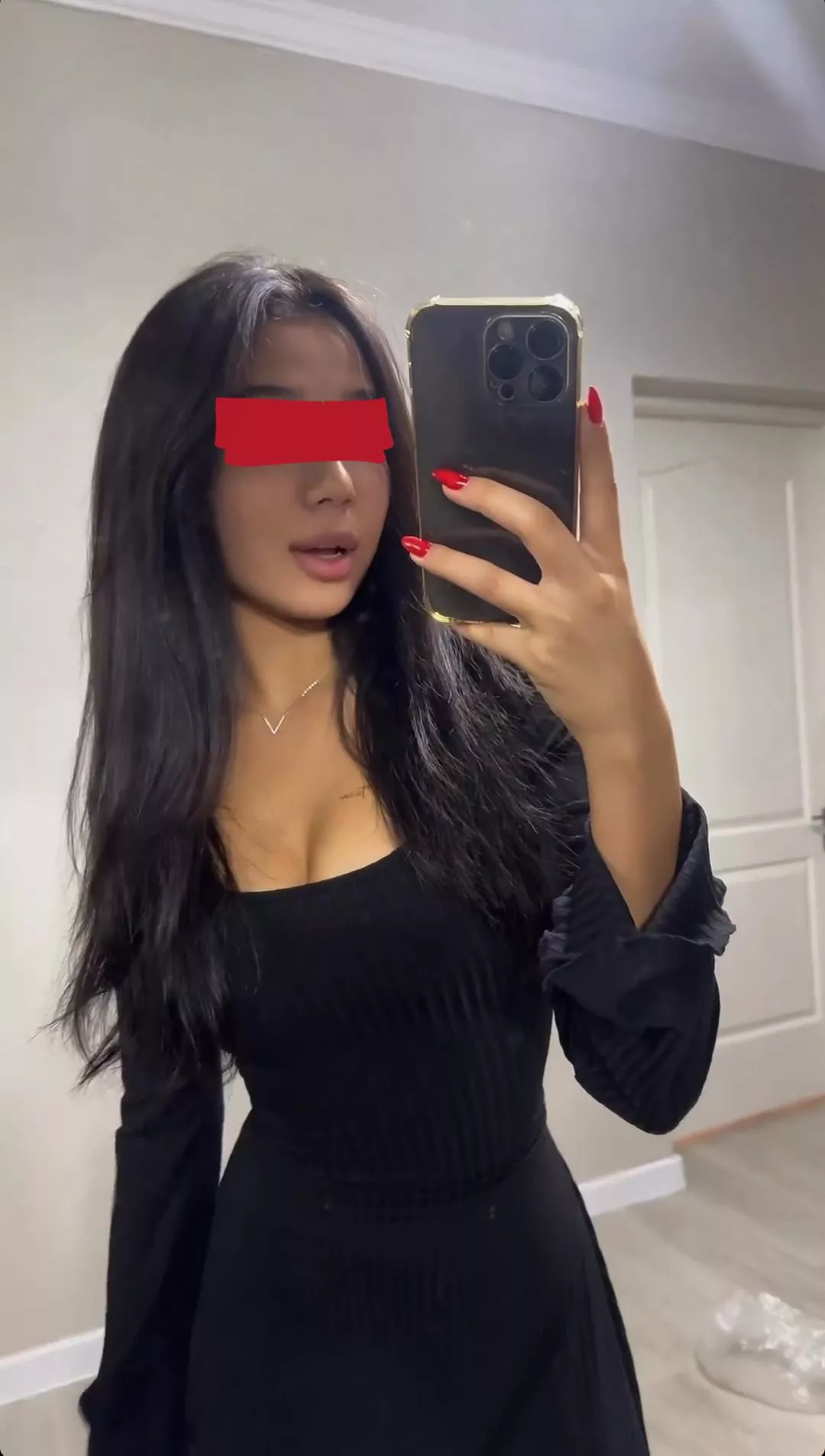 Selfie posted by LittleJ_7