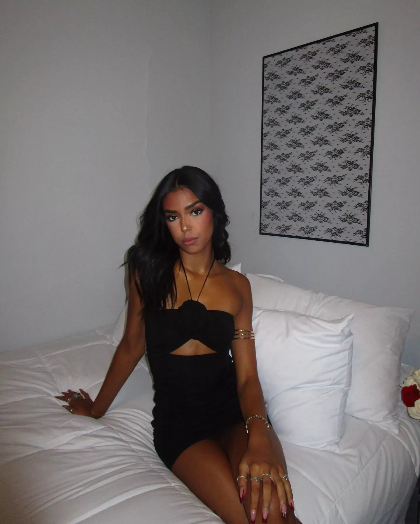 Teagan White posted by HonestRunner