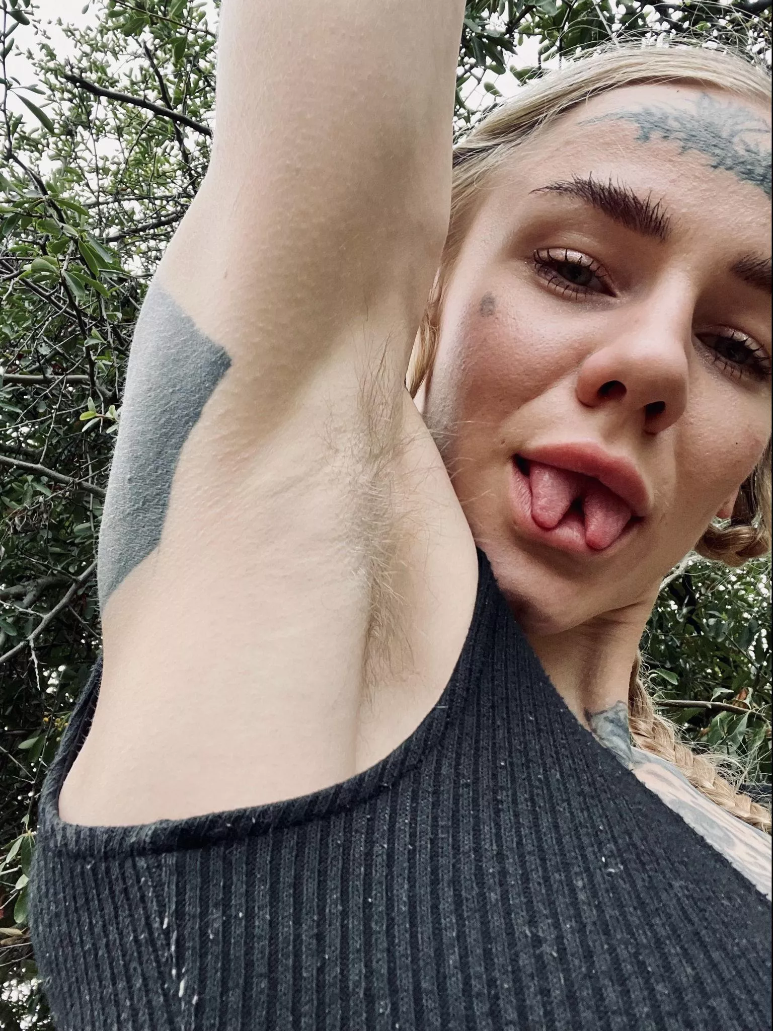 The mystery of my mesmerizing ink posted by Cythia_Susa