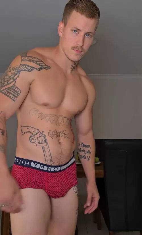 Tommy is not my name by alecnysten