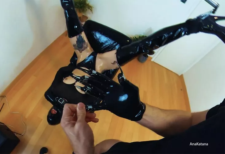 What did I get myself into here? by Ana-Katana