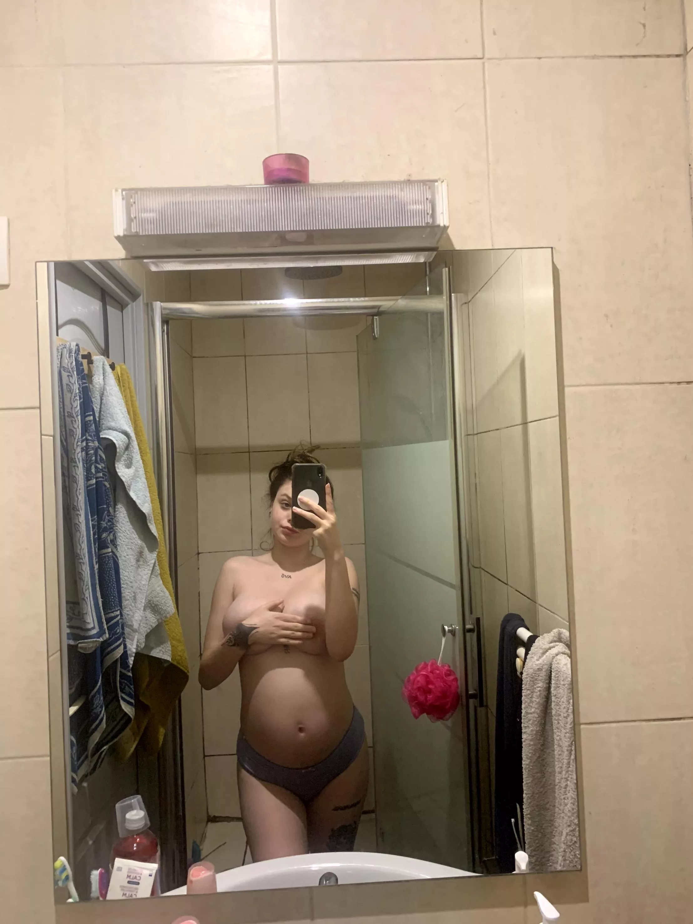 3 months pregnant posted by Matilda_UA