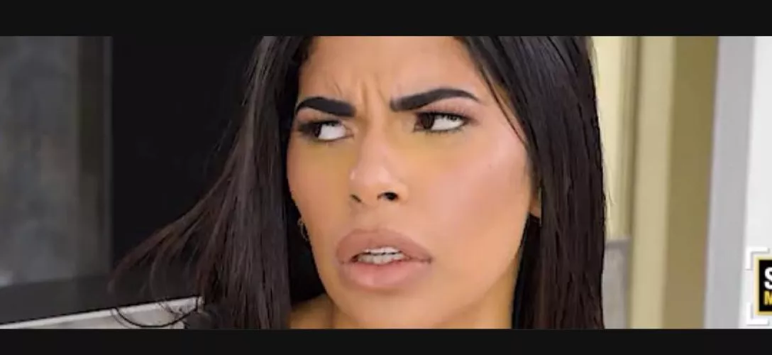 Anyone know this girl? by Lucky-Psychology5177