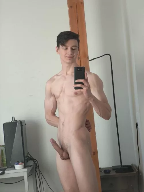 Do you like it thicc? by leandavexx