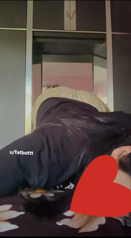 🍑 [f] by fatbuttt