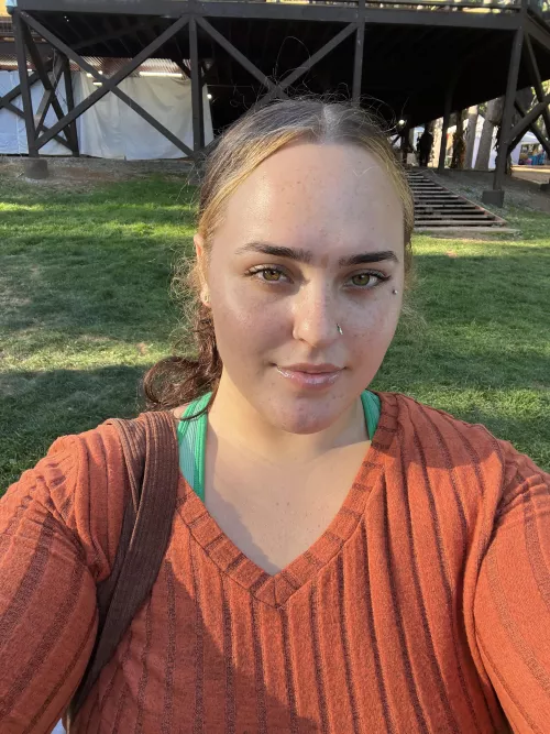 Fall is here 🍂 by YummyAnaliyah