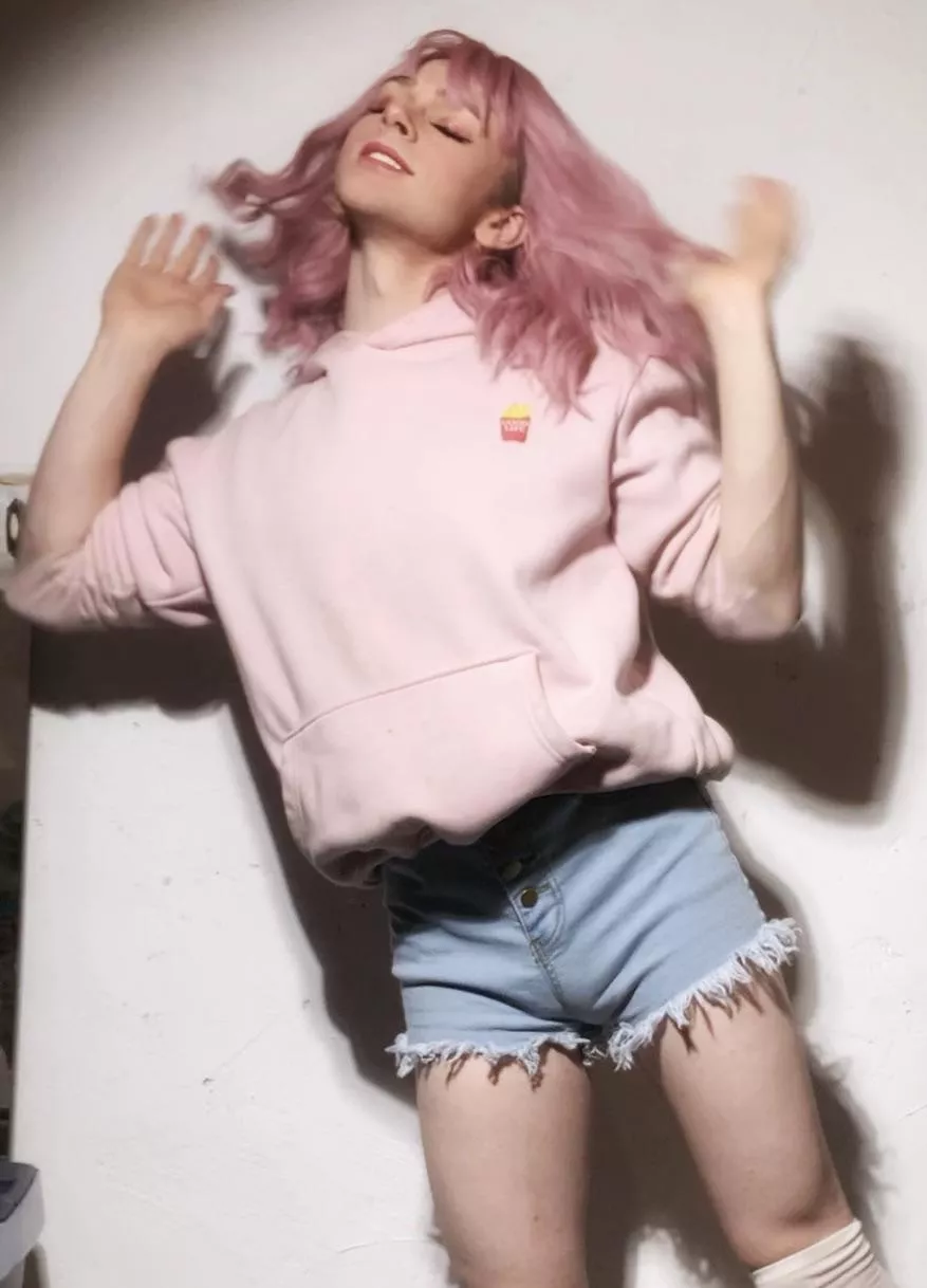 Feeling cute because you people are so nice here! posted by arrogantdeflation