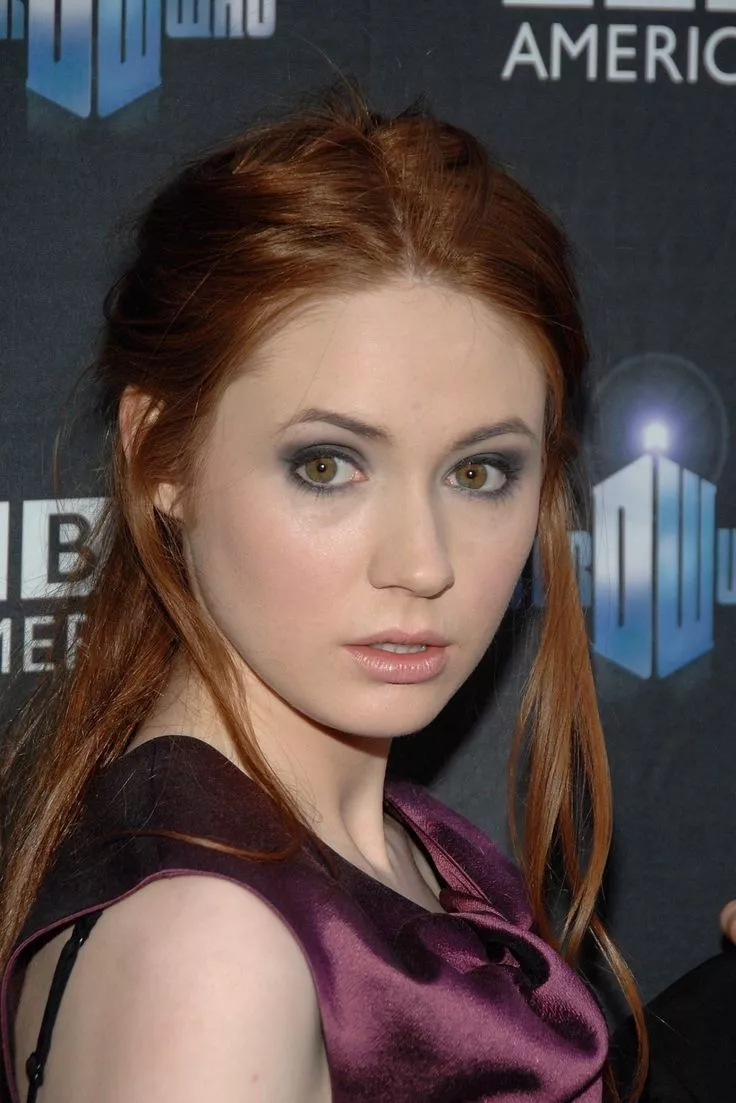 Karen Gillan posted by lavendercamomile