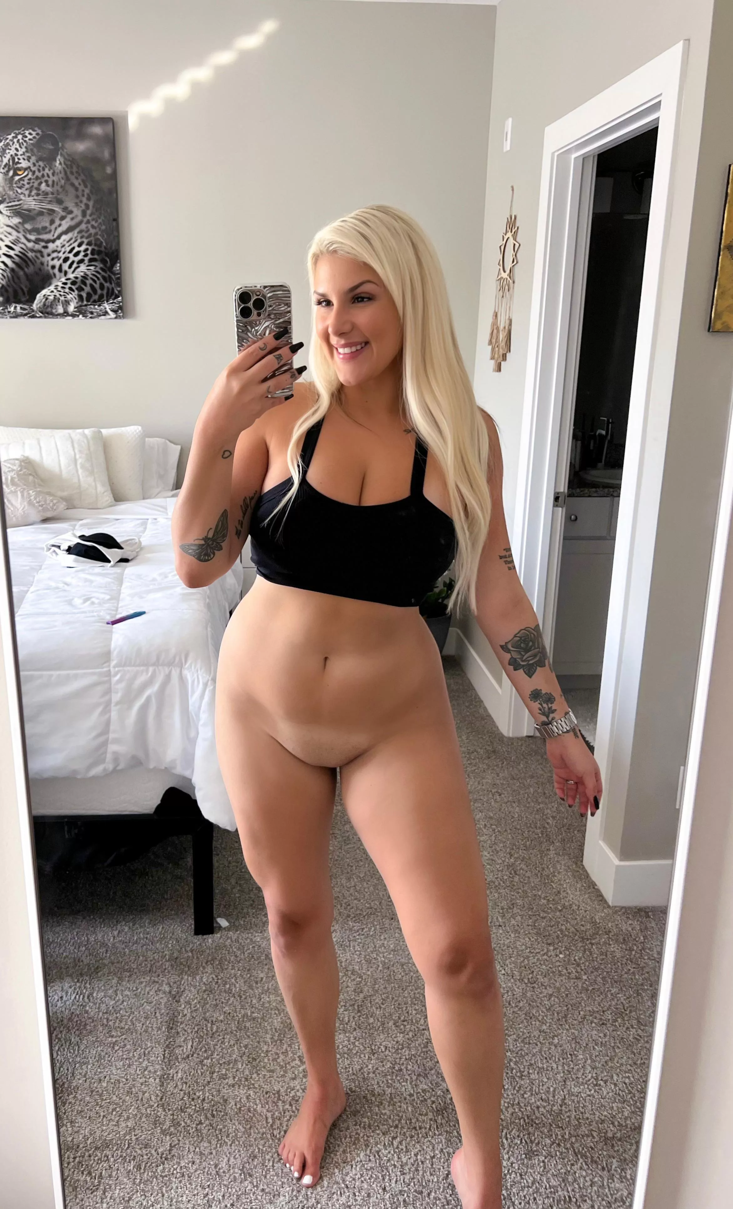 Keeping the smile even tho Sunday is almost over :) posted by Stupid_Barbie