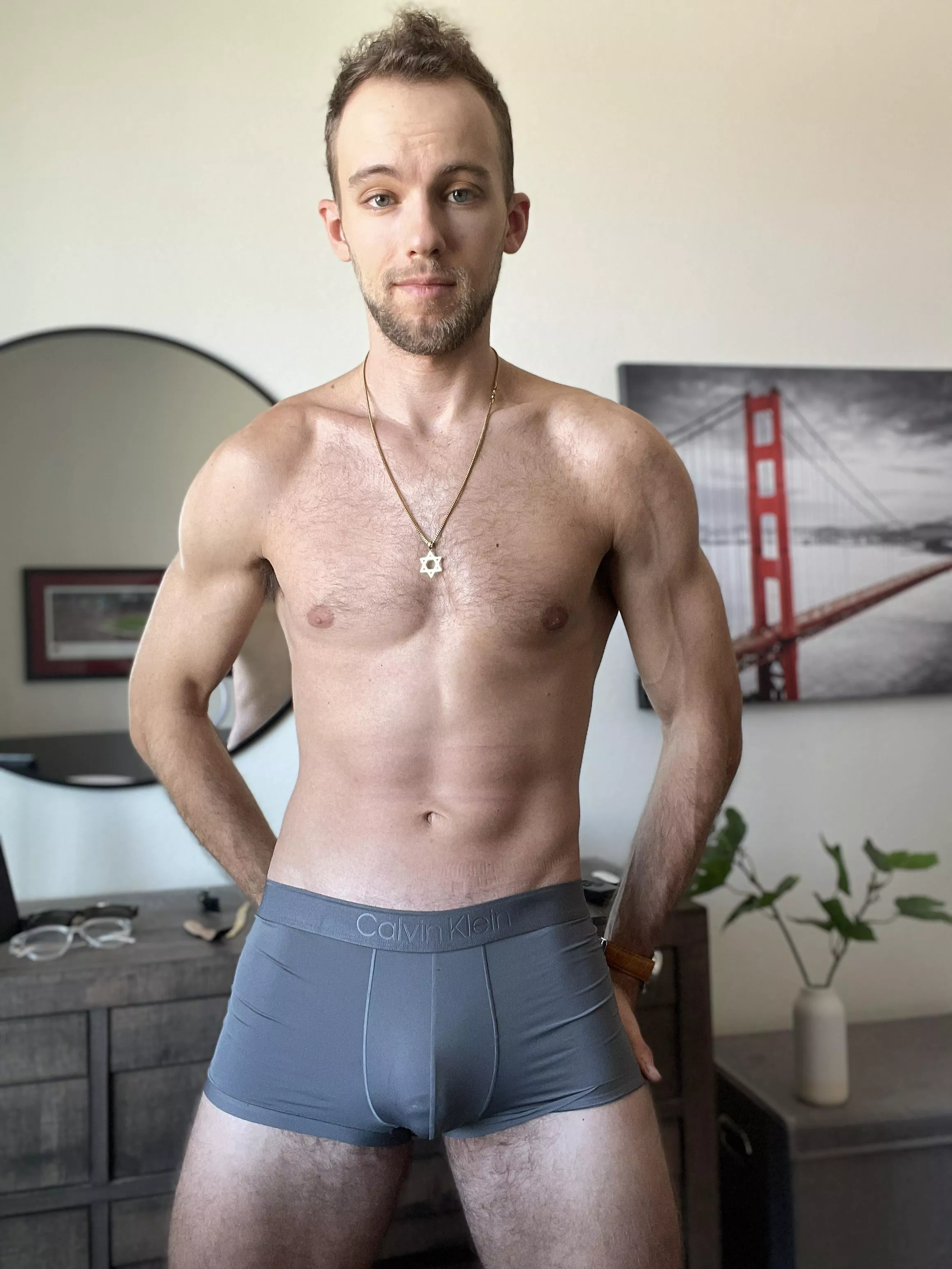 Let me put it in your mouth and show you how big I can get… posted by troy_green69