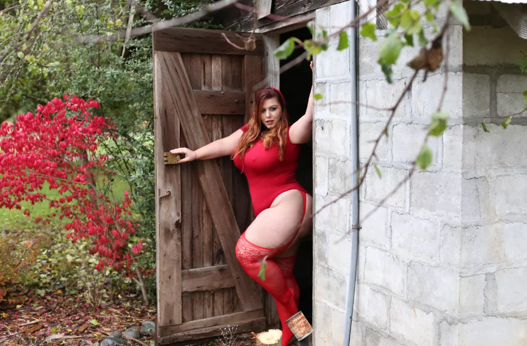 London Andrews posted by evenflow_2991