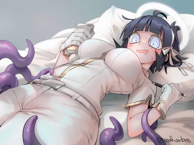 Watching them creep up on me by Handsinmyblouse