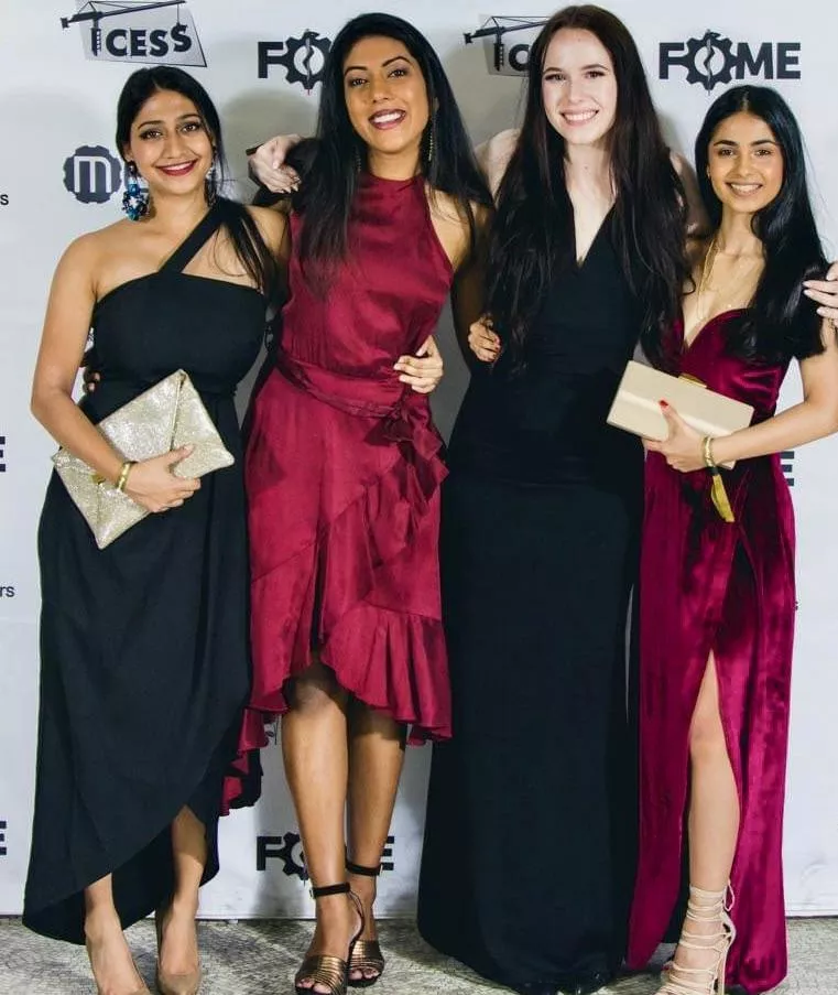 [4] choices posted by paraz1672