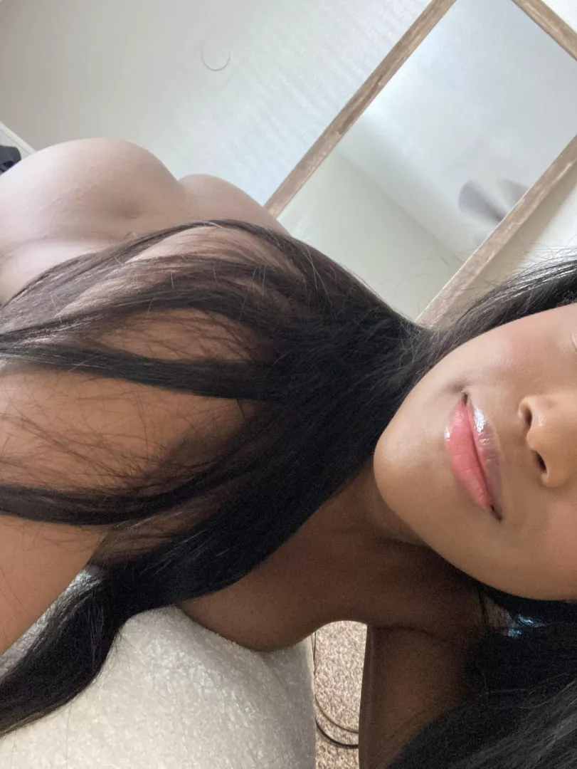 Cum lay with me then cum in me posted by MyaKitty_