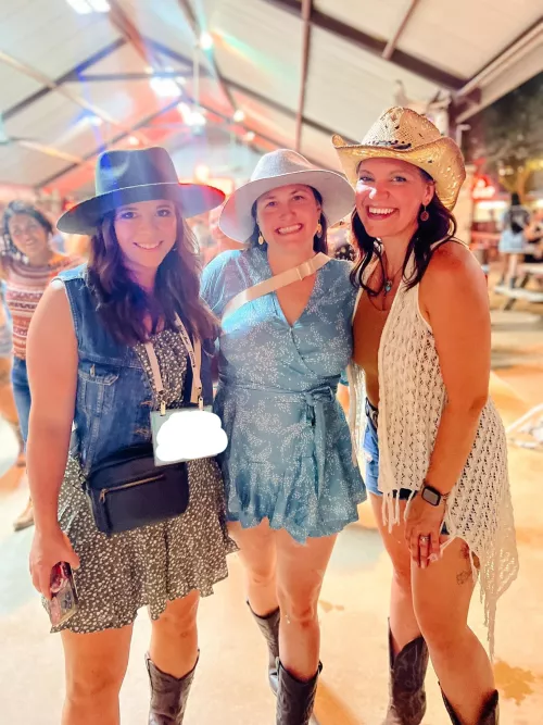 Hot Milfs by exact92