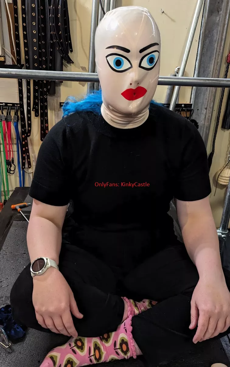 I like my blow up dolls to have a pulse posted by Ash_577474