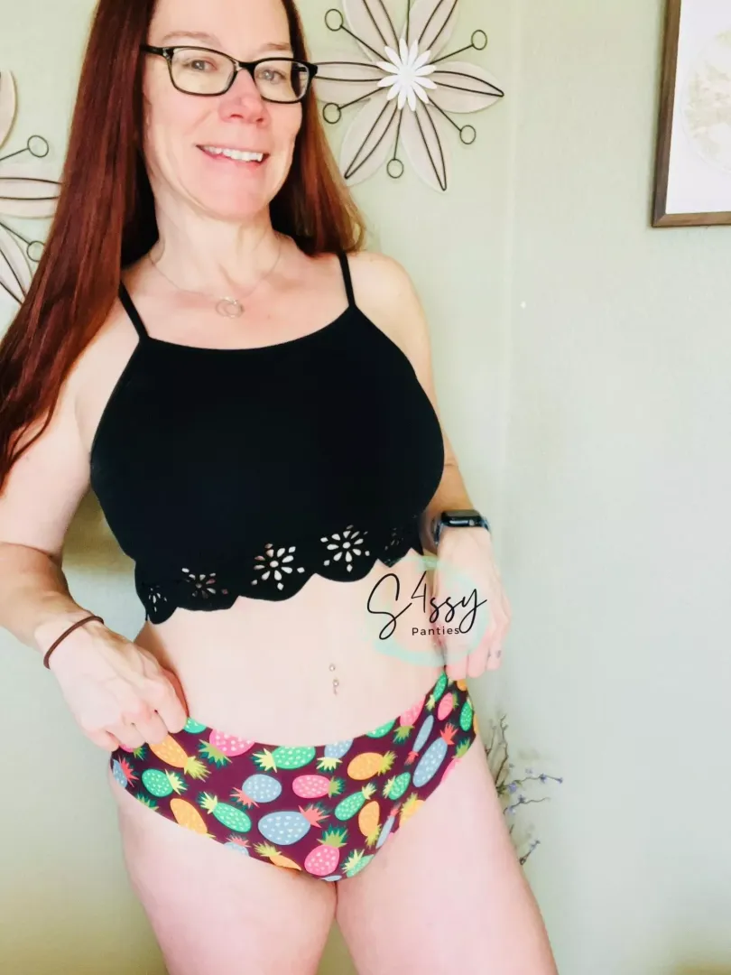 I’m about to head to Vegas… choose a pair and let me take them around Sin City, completing your preferred add-ons before I seal them up and send them to you. [selling][usa] starting at $30. See pinned menu and drawers… then dm to claim yours! posted by S4ssypanties