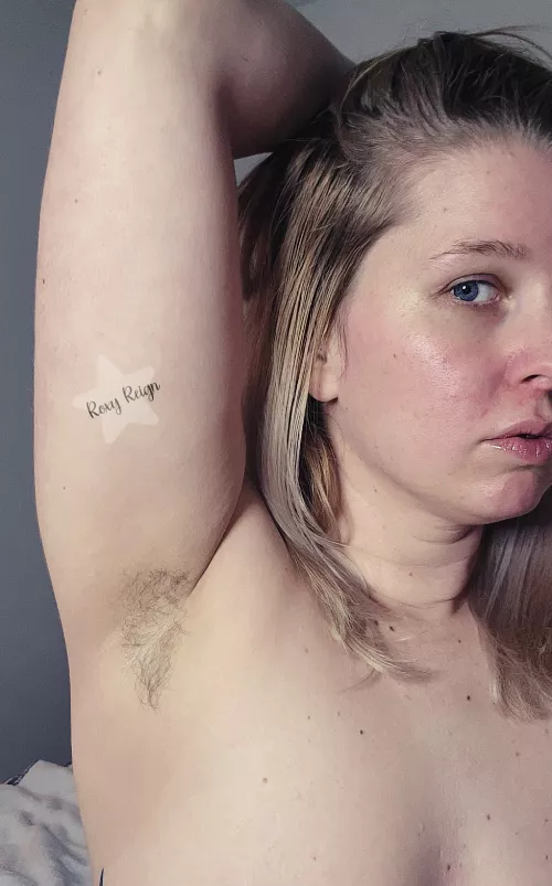 It's getting so long and curly by RoxyReign18