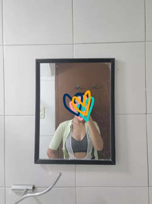 Not wild [f] by bobamilktitties